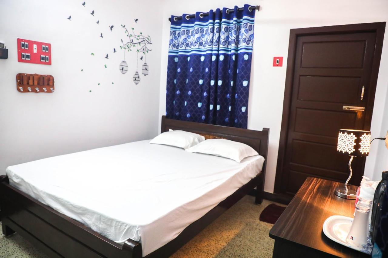 Bluemoon Homestay Pondicherry Esterno foto