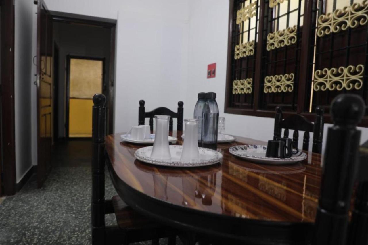 Bluemoon Homestay Pondicherry Esterno foto