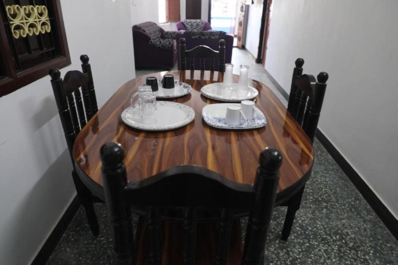 Bluemoon Homestay Pondicherry Esterno foto