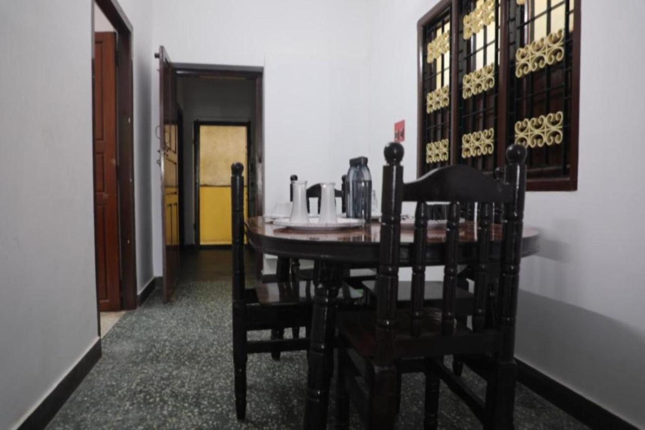 Bluemoon Homestay Pondicherry Esterno foto
