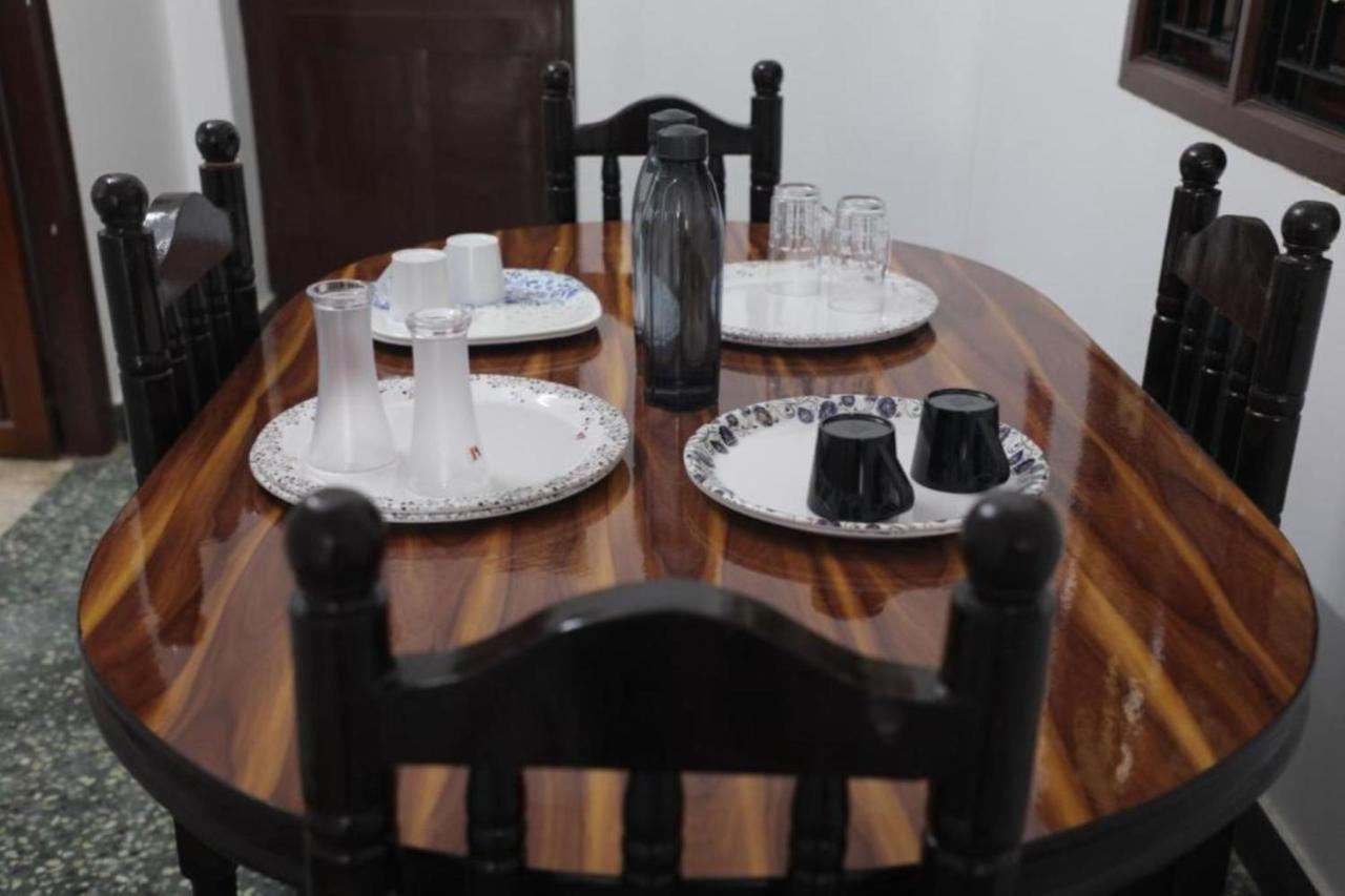 Bluemoon Homestay Pondicherry Esterno foto