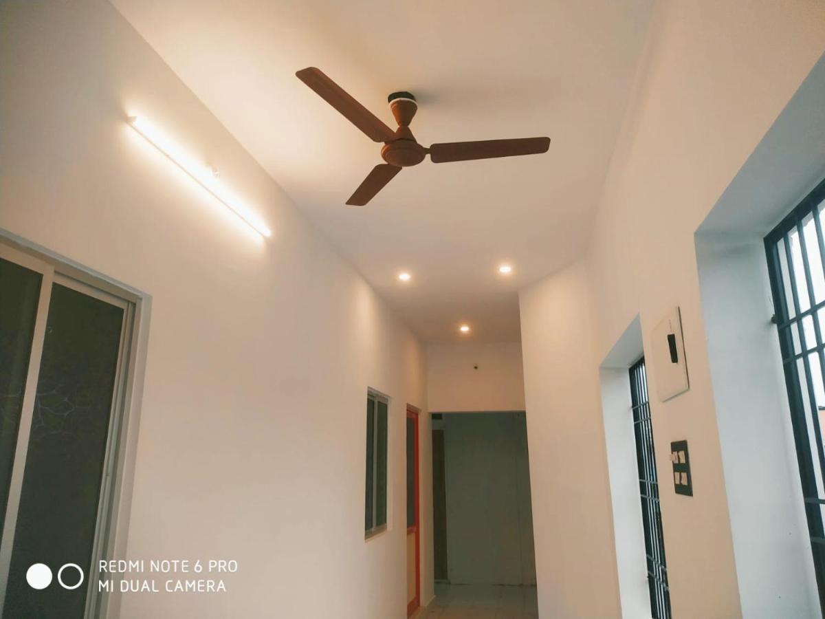 Bluemoon Homestay Pondicherry Esterno foto
